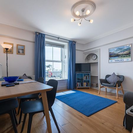 Ground Floor Sea View Apartment Абердифи Экстерьер фото